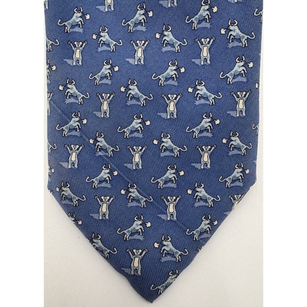 Vineyard Vines Men’s Necktie 100% Silk Blue Bulls Teddy Bears Outdoor Luxury 62" - Picture 4 of 7